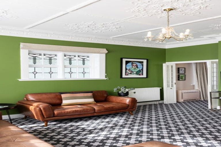 Photo of property in 75 Eglinton Road, Mornington, Dunedin, 9011