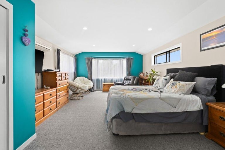 Photo of property in 10a Dolbel Street, Taradale, Napier, 4112