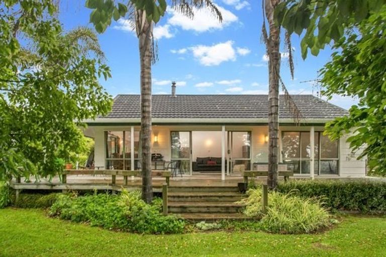 Photo of property in 60 Dale Road, Ramarama, Drury, 2579