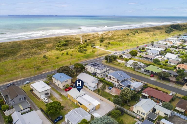 Photo of property in 828b Papamoa Beach Road, Papamoa Beach, Papamoa, 3118