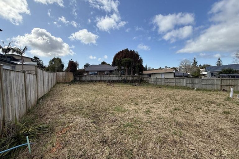 Photo of property in 8 Ambrosia Avenue, Henderson, 0612