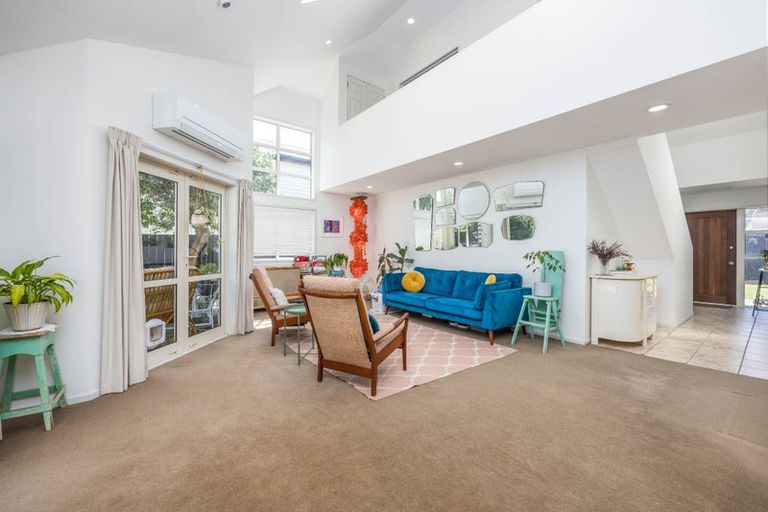 Photo of property in 51 Hart Road, Hauraki, Auckland, 0622