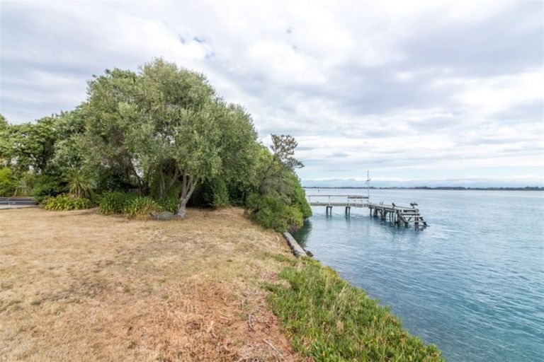 Photo of property in 96 Beachville Road, Redcliffs, Christchurch, 8081