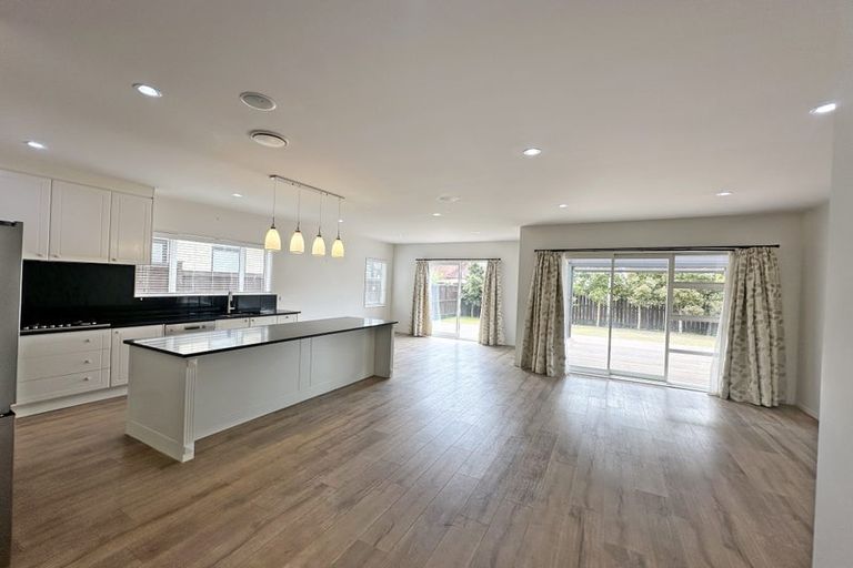 Photo of property in 9 Ballyholey Drive, Flat Bush, Auckland, 2019
