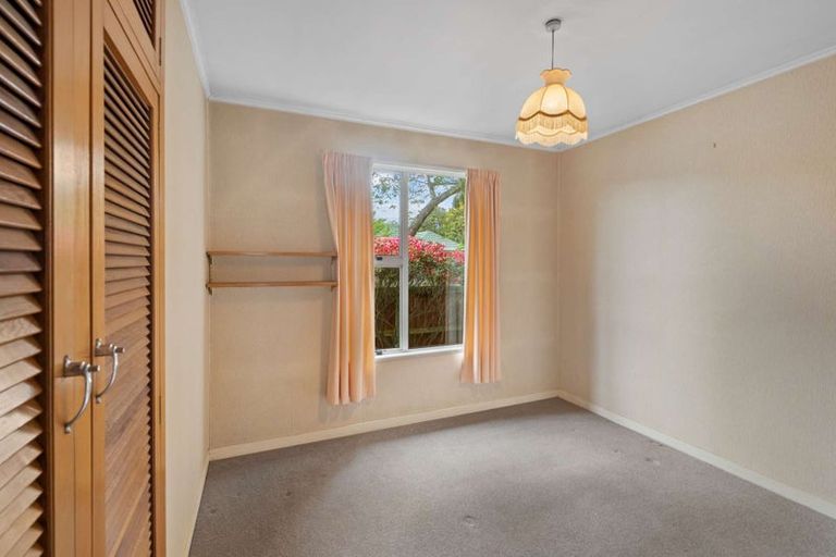 Photo of property in 91 Withells Road, Avonhead, Christchurch, 8042