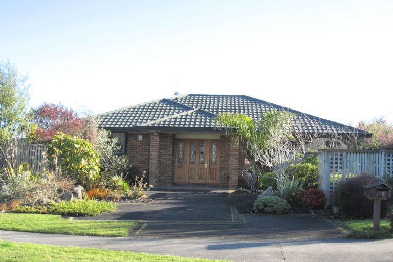 Photo of property in 8 Bramley Drive, Rototuna, Hamilton, 3210