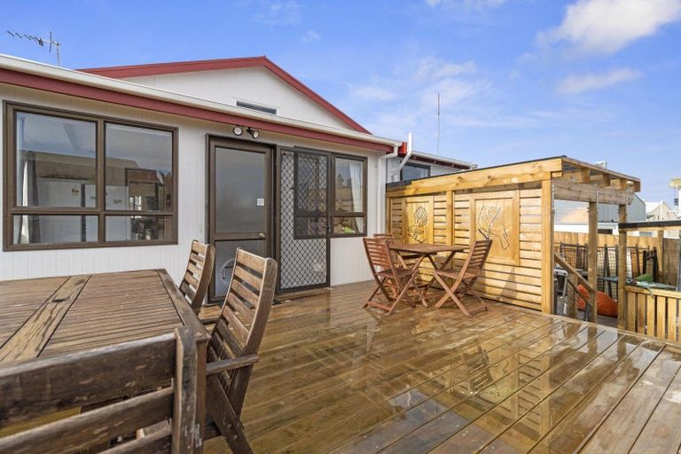 Photo of property in 12 Lawrence Avenue, Te Aroha, 3320
