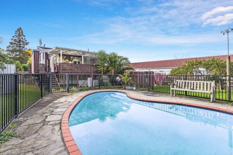 Photo of property in 47 Fairway Drive, Te Kamo, Whangarei, 0112