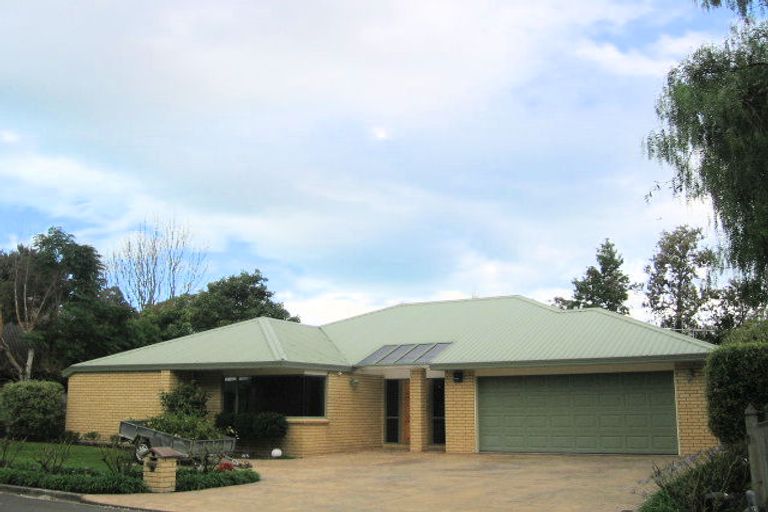 Photo of property in 11 Ross Place, Greenmeadows, Napier, 4112