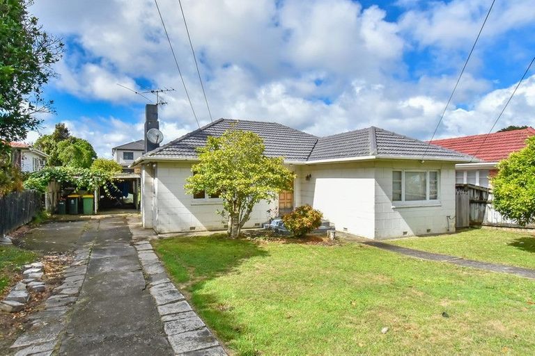 Photo of property in 9 Ballance Avenue, Papatoetoe, Auckland, 2104