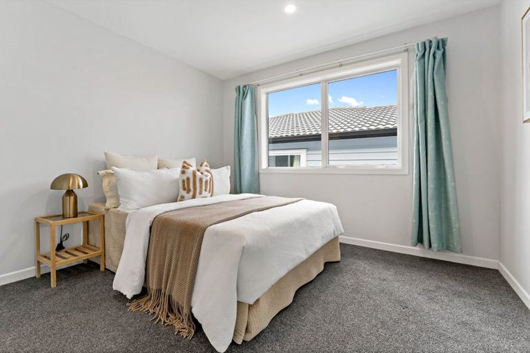 Photo of property in 206b Clovelly Road, Bucklands Beach, Auckland, 2012