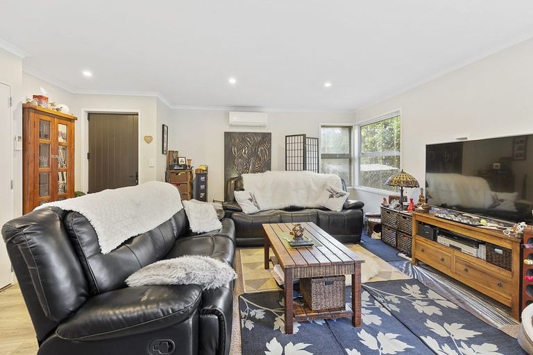 Photo of property in 59a Huanui Street, Ranui, Porirua, 5024