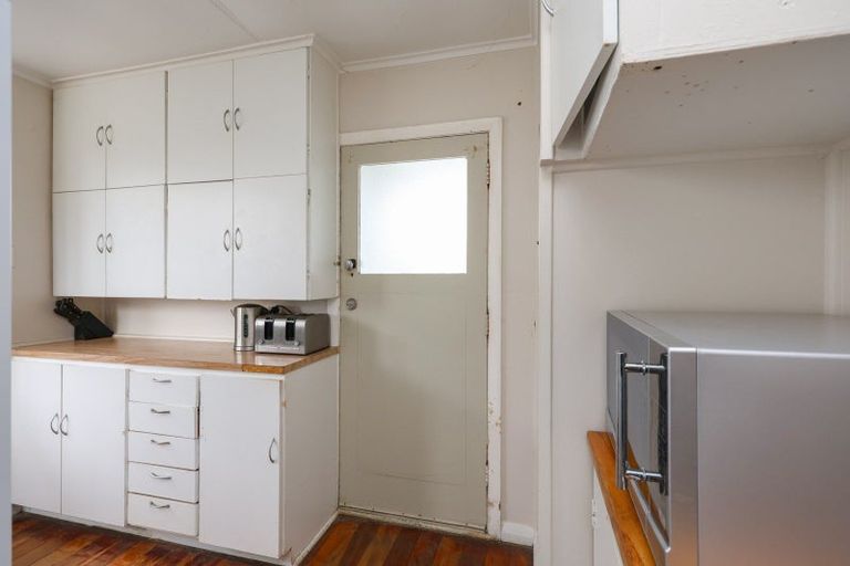 Photo of property in 40 Seddon Street, Takaro, Palmerston North, 4412