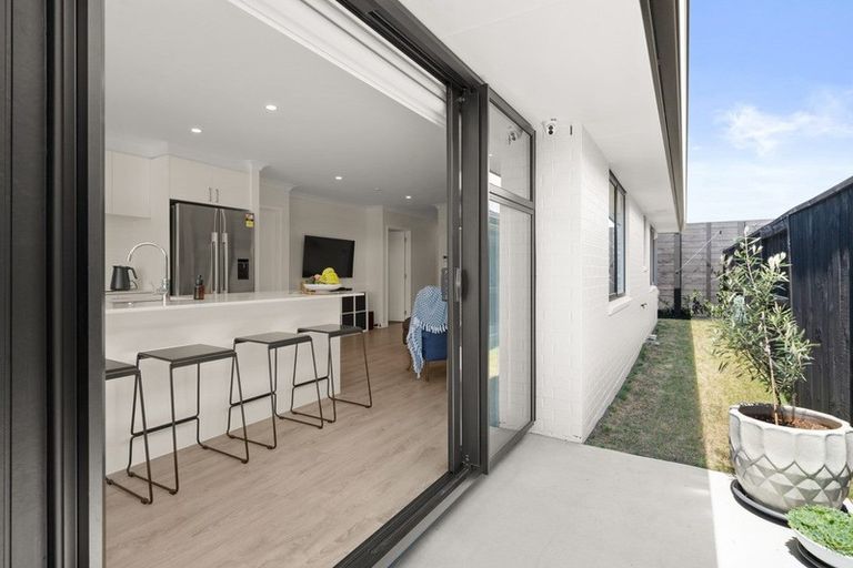 Photo of property in 122 Union Drive, Papamoa, 3118