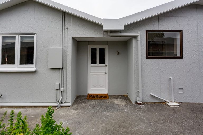 Photo of property in 28 Meadow Street, Papanui, Christchurch, 8052