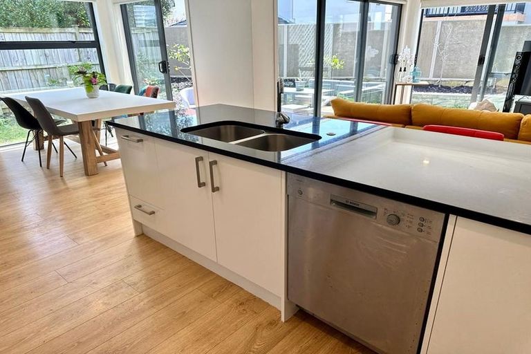 Photo of property in 45 Nautilus Drive, Gulf Harbour, Whangaparaoa, 0930