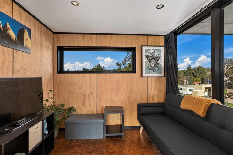 Photo of property in 29 Newcastle Road, Hawea Flat, Wanaka, 9382