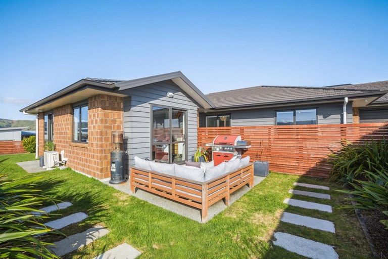 Photo of property in 134 Endeavour Drive, Whitby, Porirua, 5024