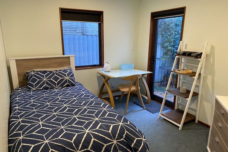 Photo of property in 18a Harvey Road, Bluff Hill, Napier, 4110