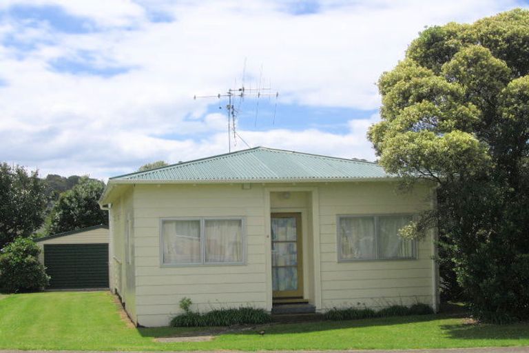 Photo of property in 8 Ocean View Road, Waihi Beach, 3611
