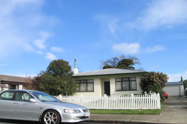 Photo of property in 219 Grove Road, Mayfair, Hastings, 4122