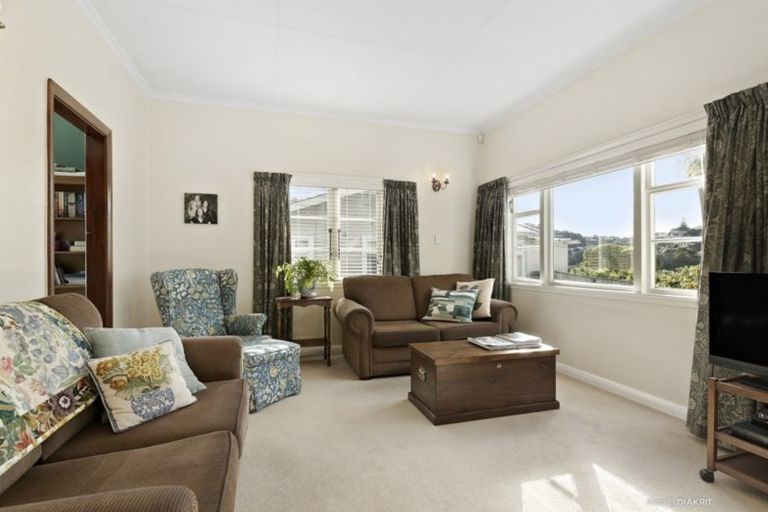 Photo of property in 65a Cashmere Avenue, Khandallah, Wellington, 6035