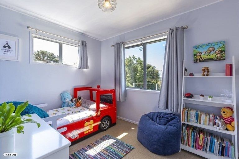 Photo of property in 9 Everard Avenue, Army Bay, Whangaparaoa, 0930