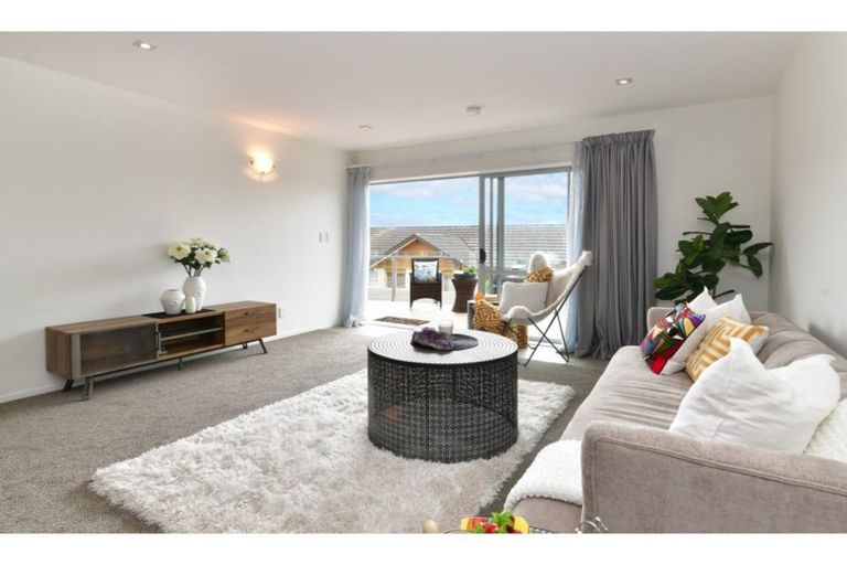 Photo of property in 206/252 Centreway Road, Orewa, 0931
