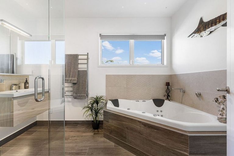 Photo of property in 38 Bunyan Road, Coastlands, Whakatane, 3120