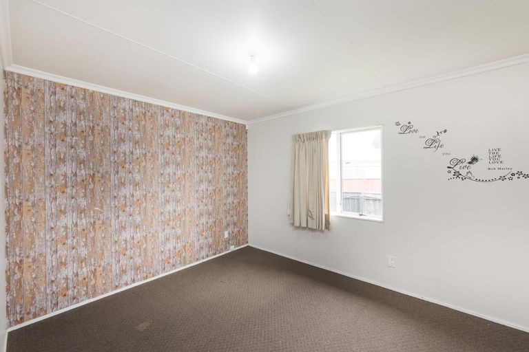 Photo of property in 18a Newton Place, Westbrook, Palmerston North, 4412
