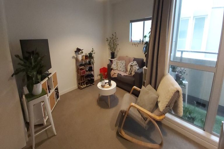 Photo of property in Dixonlane Apartments, 8/7 Feltex Lane, Te Aro, Wellington, 6011