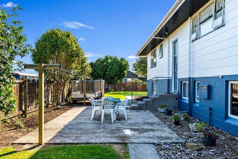 Photo of property in 12 Banks Street, Tolaga Bay, 4077