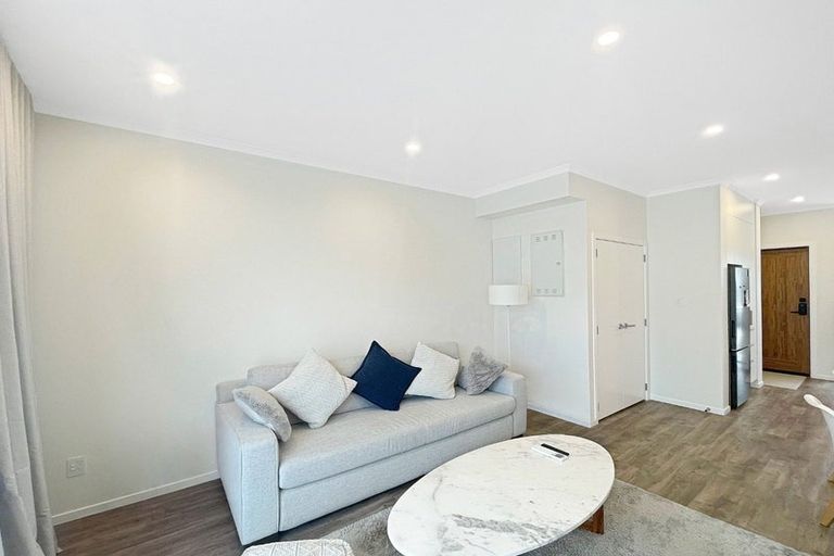 Photo of property in 10b Mawai Hakona Drive, Wallaceville, Upper Hutt, 5018