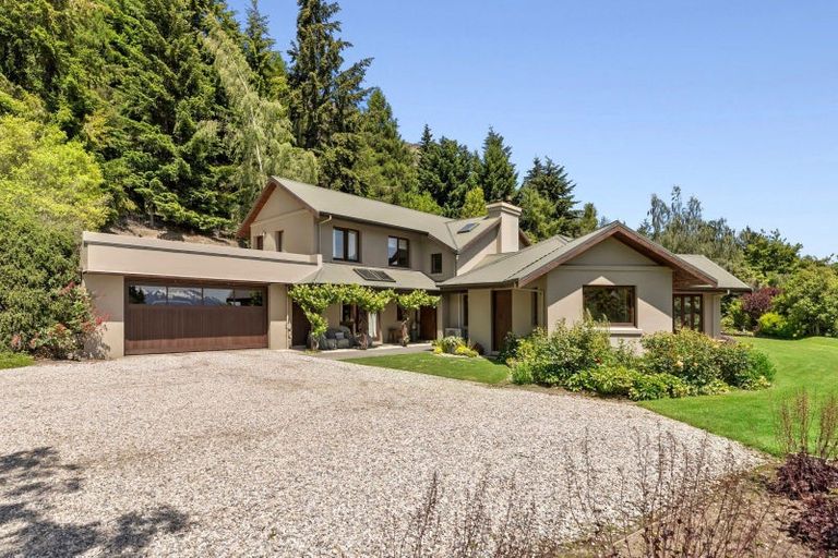 Photo of property in 515 Mount Barker Road, Wanaka, 9382