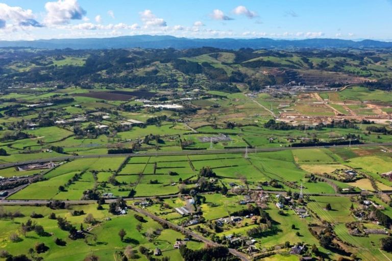 Photo of property in 1187a Great South Road, Runciman, Drury, 2578