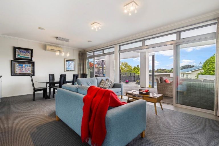 Photo of property in 34 Lake Crescent, Hamilton Lake, Hamilton, 3204