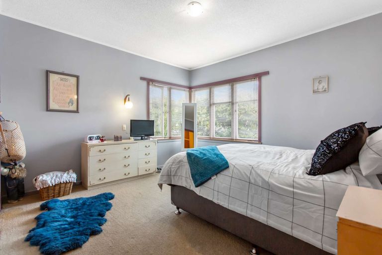 Photo of property in 254 Dominion Road, Red Hill, Papakura, 2110