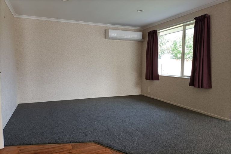 Photo of property in 7a Collie Road, Pukekohe, 2120