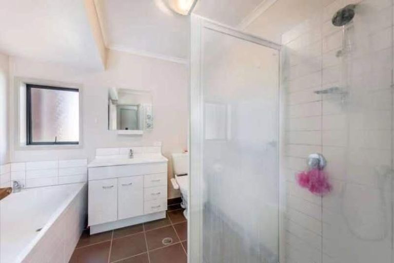 Photo of property in St Claire Village, 22/172 Mcleod Road, Te Atatu South, Auckland, 0610