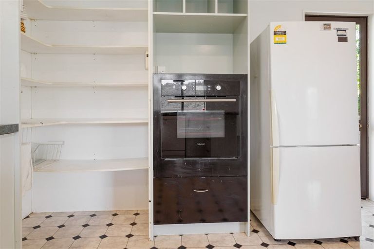 Photo of property in 79 Yorke Road, Haruru, 0204