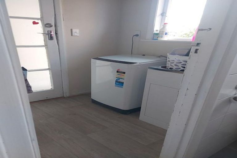 Photo of property in 41 Masefield Avenue, Maraenui, Napier, 4110