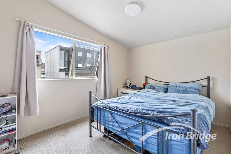 Photo of property in 4/202 Hinemoa Street, Birkenhead, Auckland, 0626