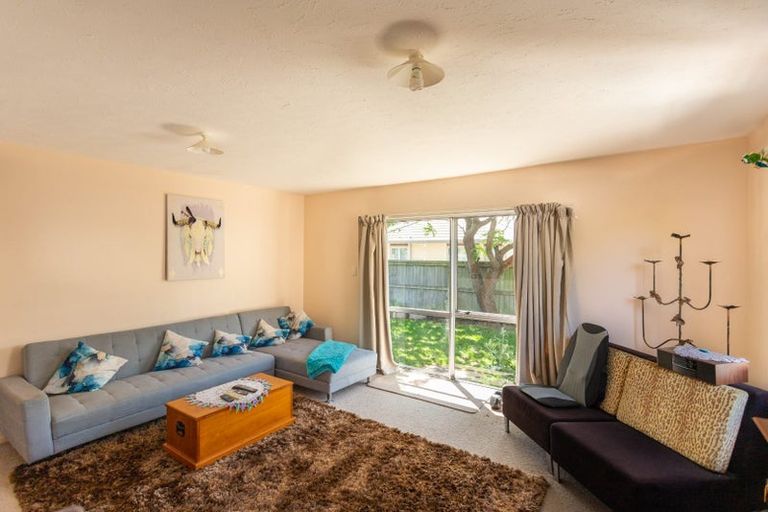 Photo of property in 2/23 Brougham Street, Addington, Christchurch, 8024