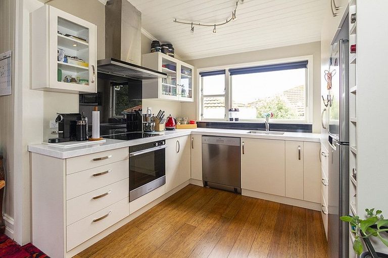 Photo of property in 19 Lune Street, South Hill, Oamaru, 9400