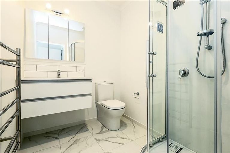 Photo of property in 505b Saint Aubyn Street East, Hastings, 4122