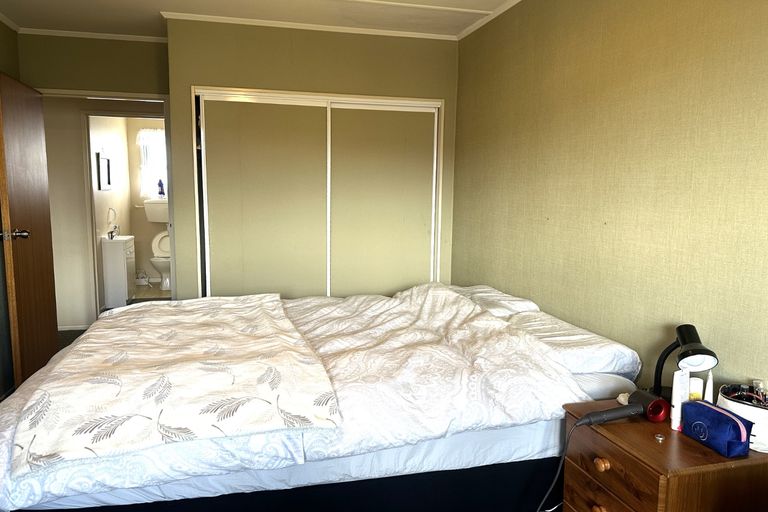 Photo of property in 2/15 Marchwiel Street, Marchwiel, Timaru, 7910