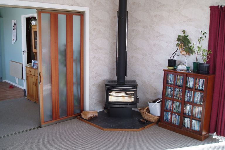 Photo of property in 6 Price Street, Waimate, 7924