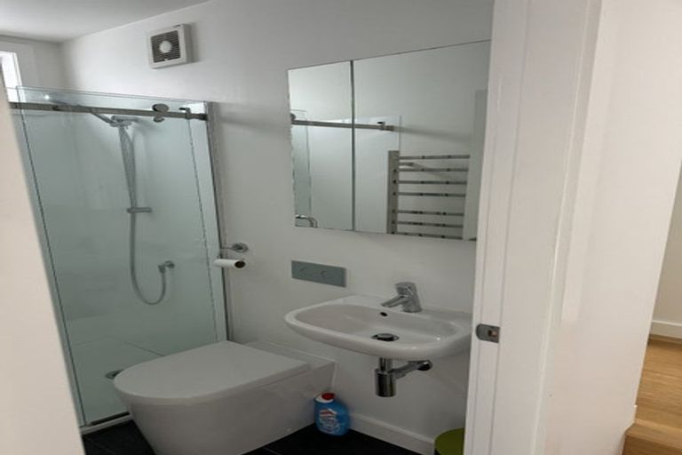 Photo of property in 3/83 Austin Street, Mount Victoria, Wellington, 6011