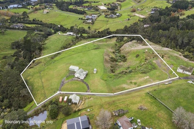 Photo of property in 733b Ridge Road, Riverhead, 0793