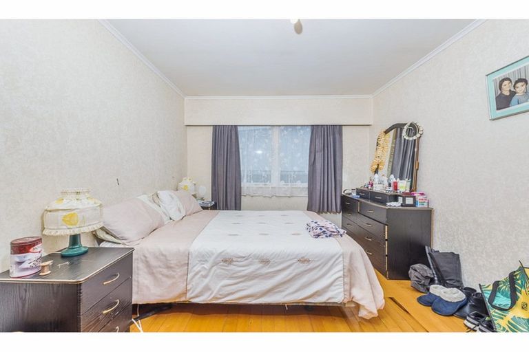 Photo of property in 1/88 Mcannalley Street, Manurewa East, Auckland, 2102